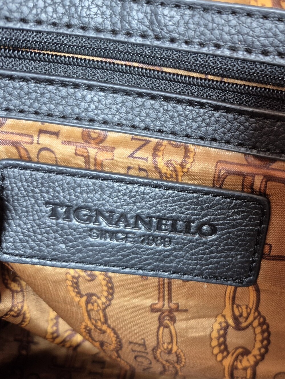 Tignanello‎ Black Pebbled Leather HoBo Shoulder Bag - Picture 9 of 11